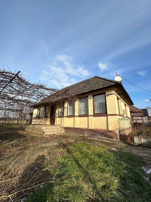 De vânzare casă cu teren în Mica, jud Cluj