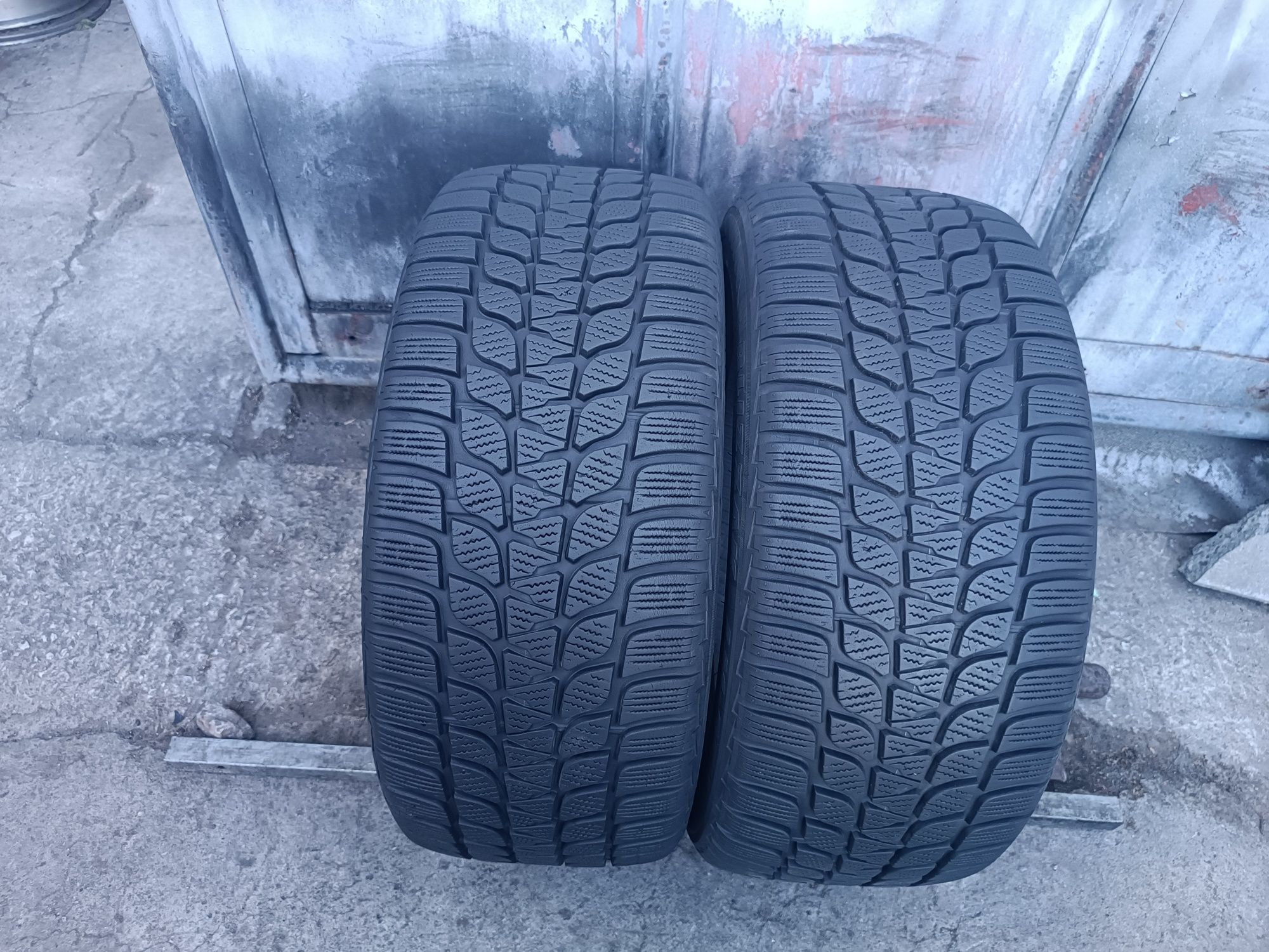 245/45/17 Bridgestone