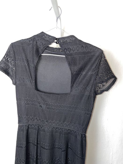 Rochie cu print din dantela