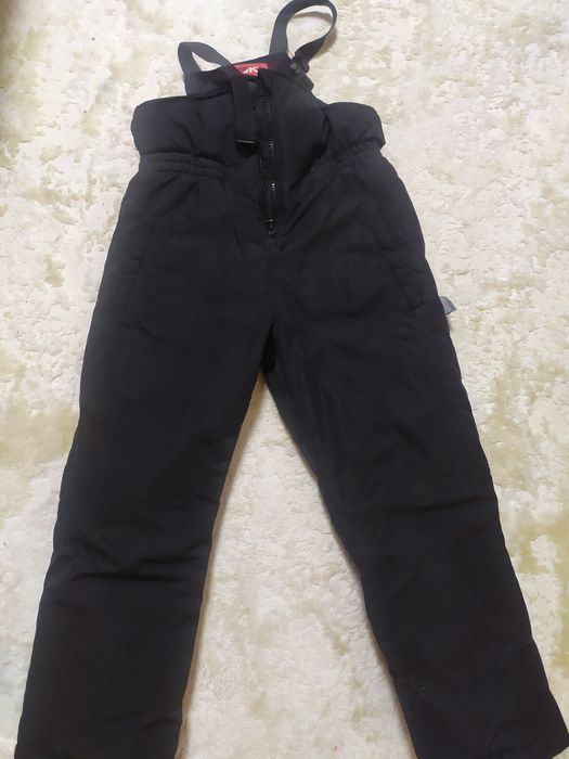 Зимний комбинезон и обувь