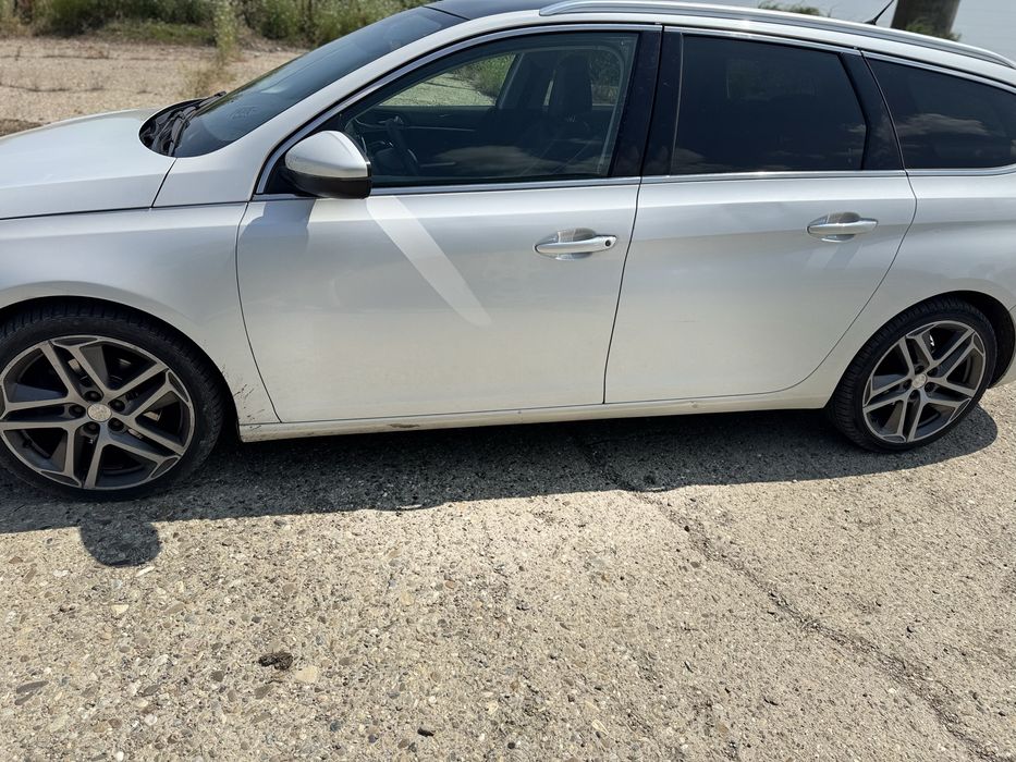 Dezmembrez Peugeot 308 Break 2014 2.0 HDI DW10F AH01 Euro6 automata