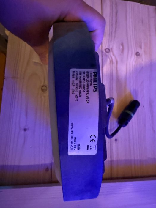 Vand lampi industriale philips de 190w si 97 w