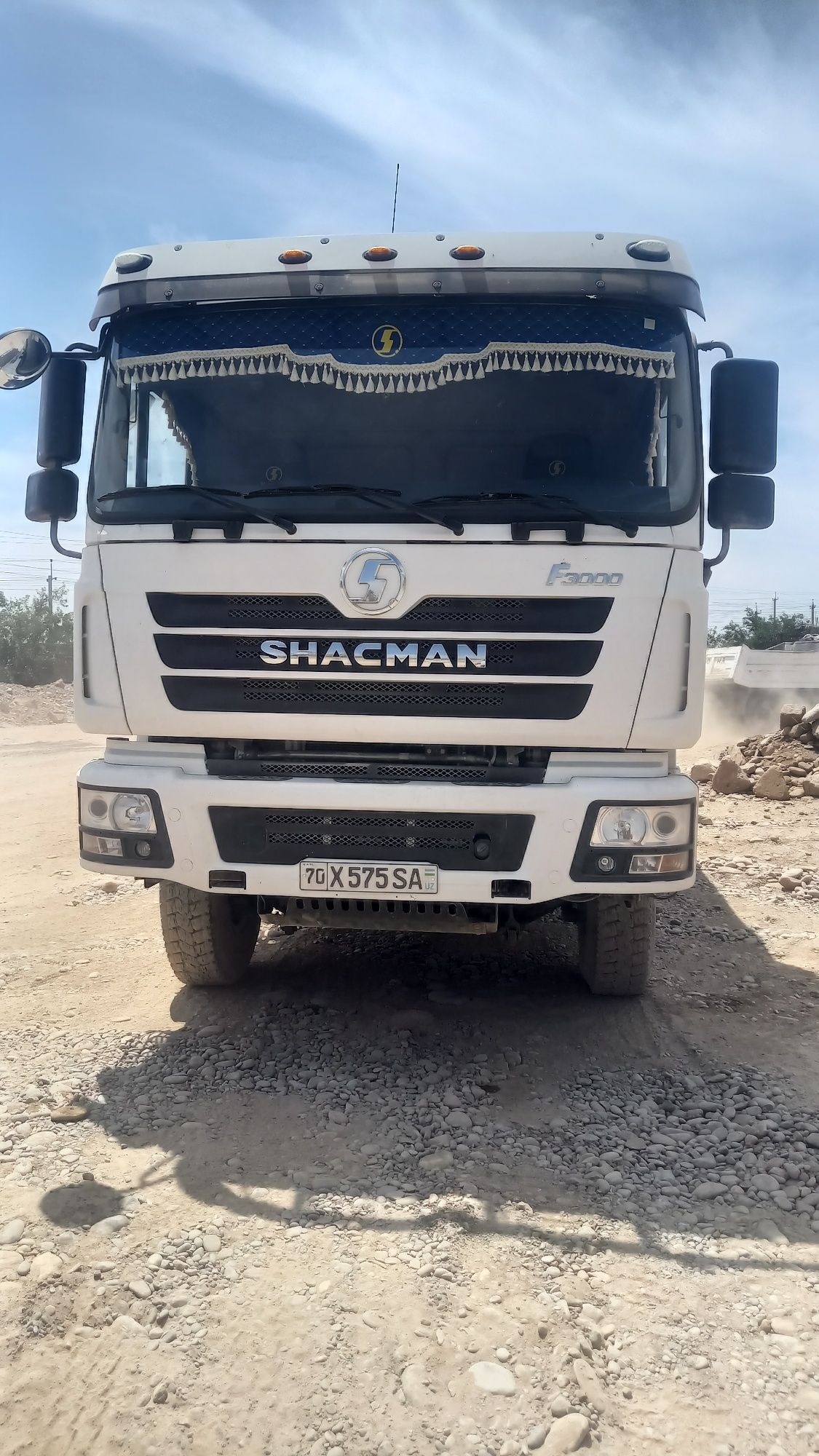 Shacman 2023 йил,  пробег 95000 сотилади