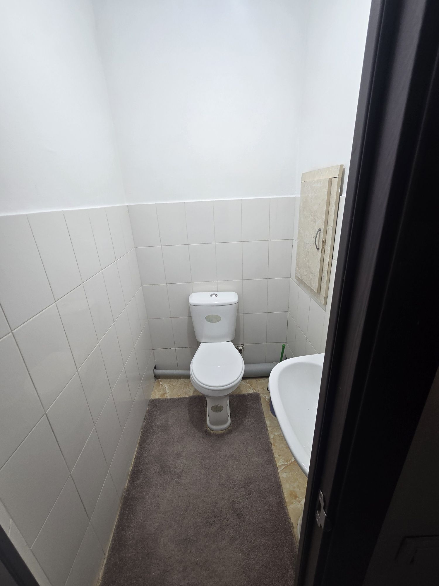 Srochna arendaga beriladi 3xona 5a