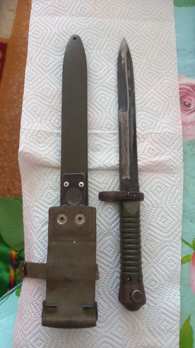 Испански нож-кортик