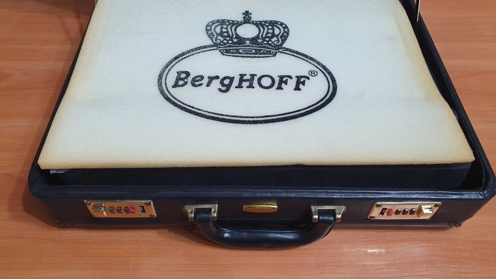 Набор столовых приборов Berghoff 72 шт  ОРИГИНАЛ НОВЫЙ