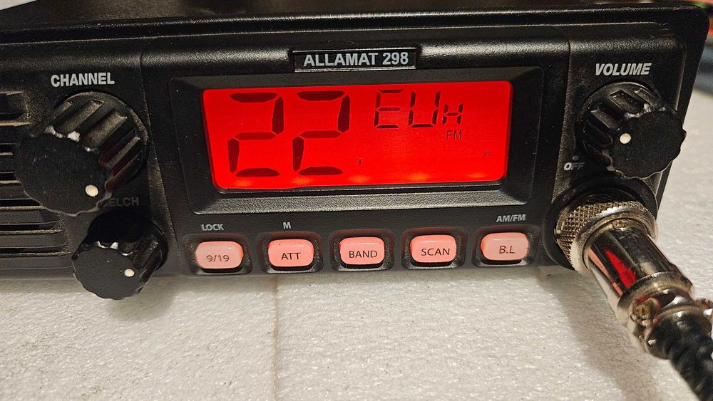 Statie Radio CB Allamat 298 cu Difuzor Frontal