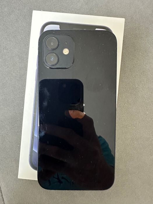 Продам iPhone 12, 128 GB
