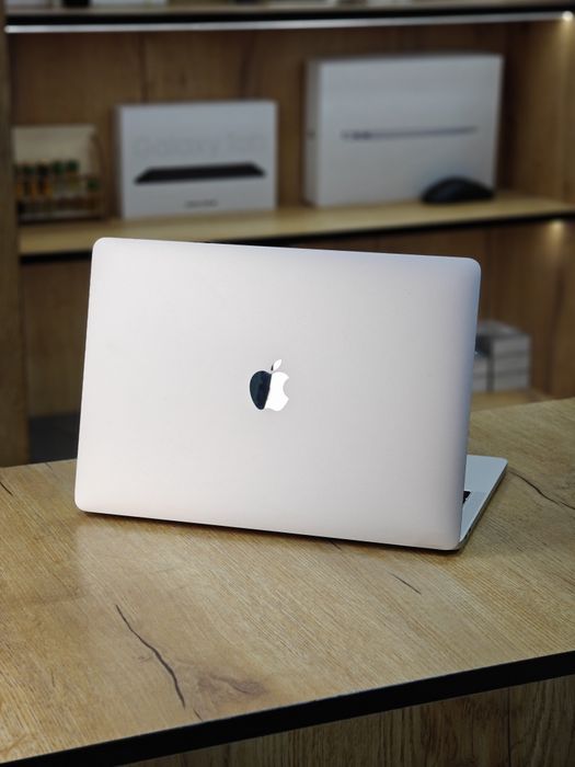 Apple MacBook Pro 13 | Core i5 | 8Gb ОЗУ | 128Gb SSD