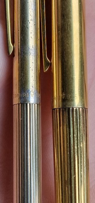 Сребърна химикалка Dupont .