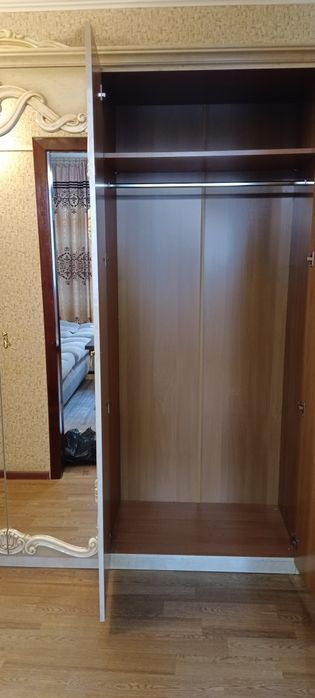 Продам отличную прихожую!!!