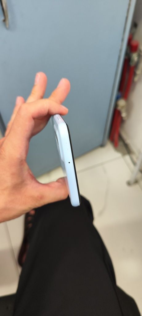 Samsung A23. Ideal.