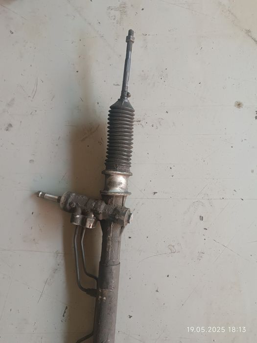 Матиз рулевой колонка сотамиз.  Продпдим Матиз рудевой колонка.