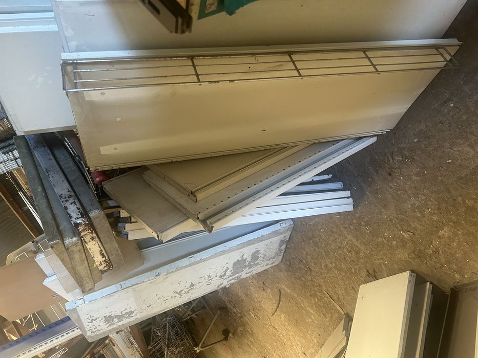 Ограничители метални за стелаж