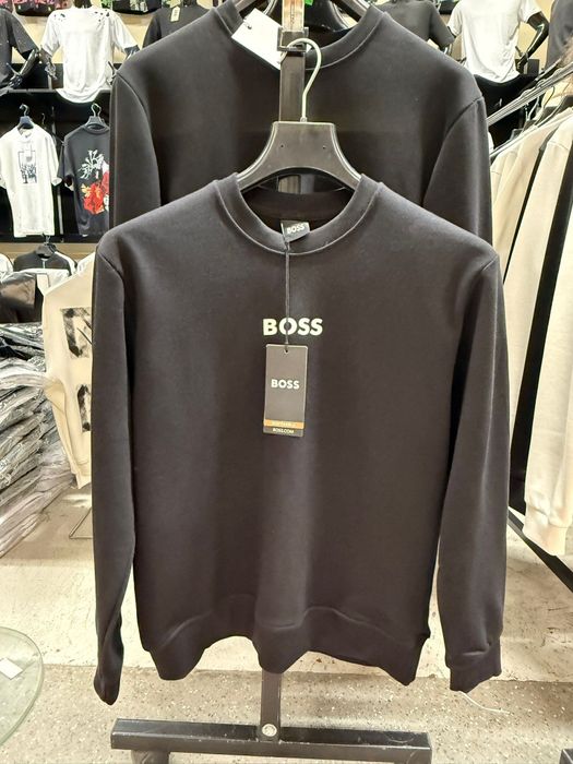 Pulovere Hugo Boss - toate mărimile  Alb & Negru
