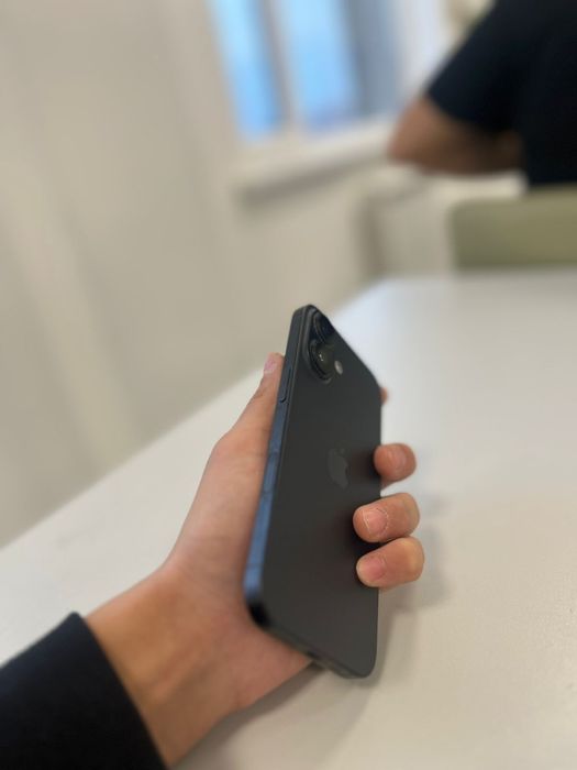 Обмен iphone 16 128 gb