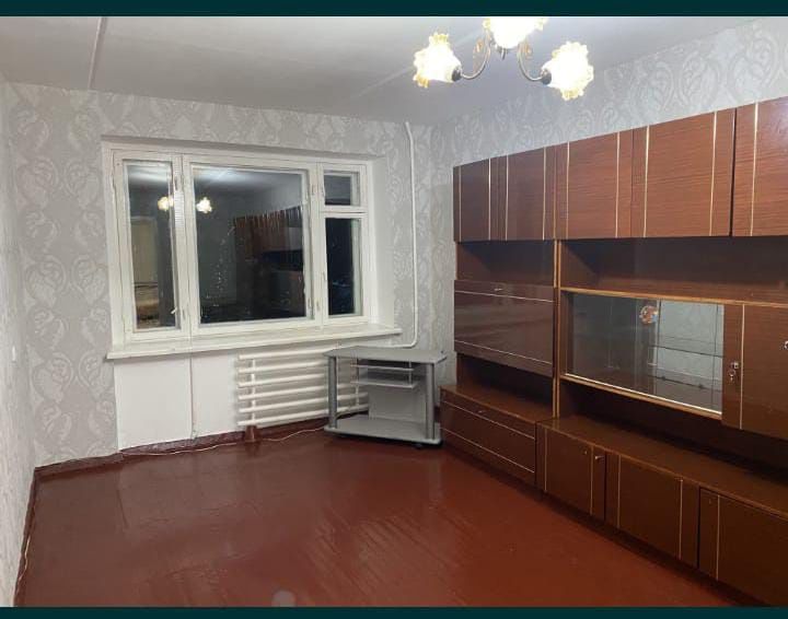 Продам 2-х квартиру в 76 доме