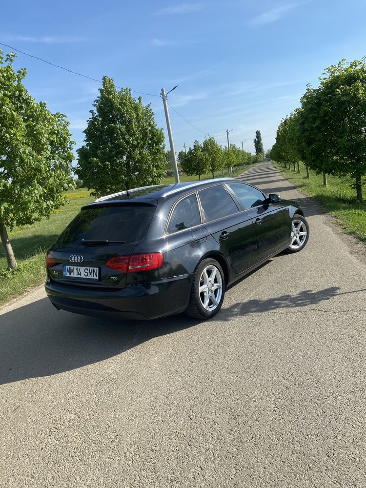 Vand/Schimb Audi A4 B8