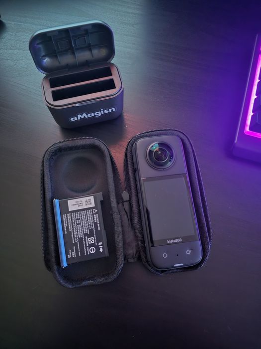 Продам Insta 360 X3