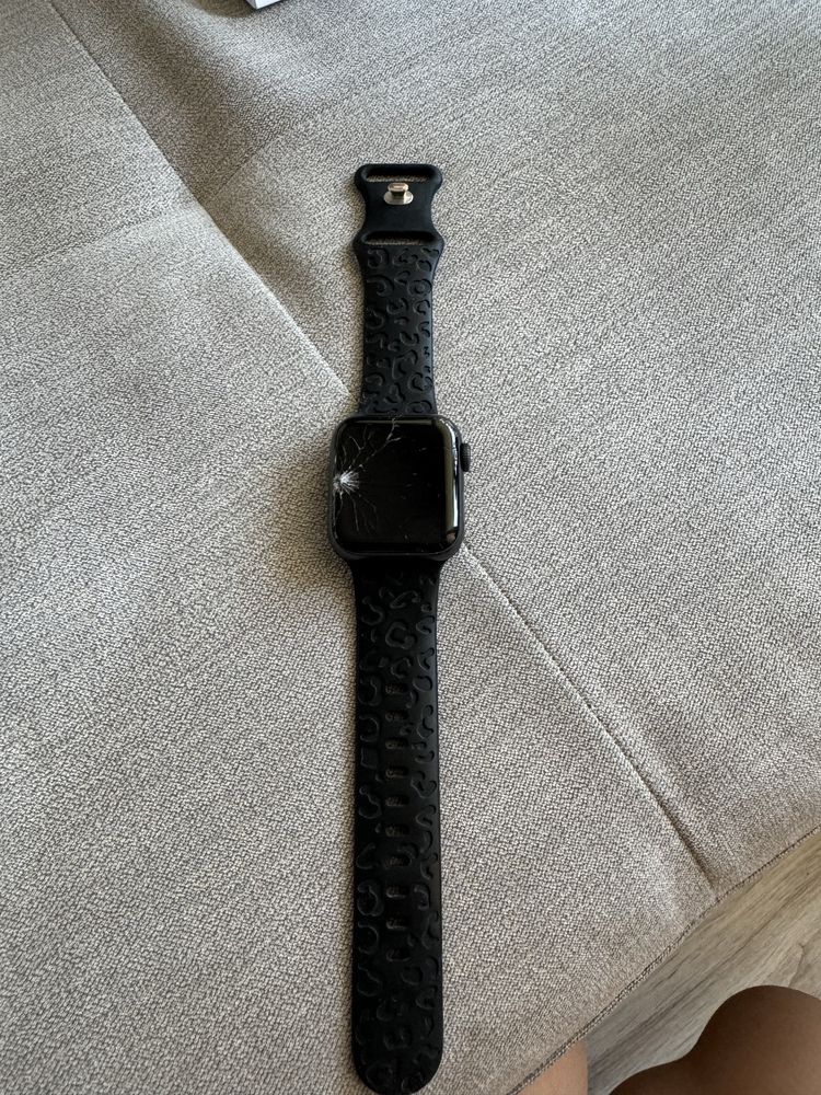 Apple Watch SE 40 mm