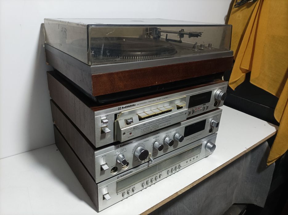 Продам Radiotehnika kamplekt