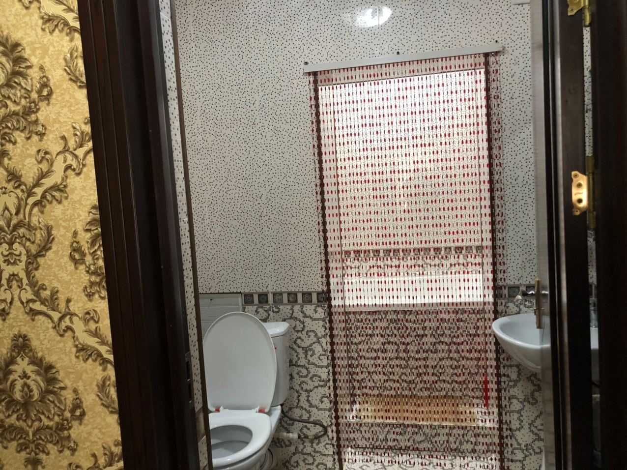 3 xonali dom tez va arzon sotiladi!
