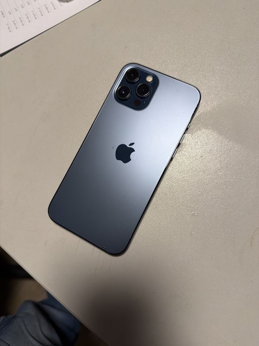 Vand iphone 12 pro max 256 GB,