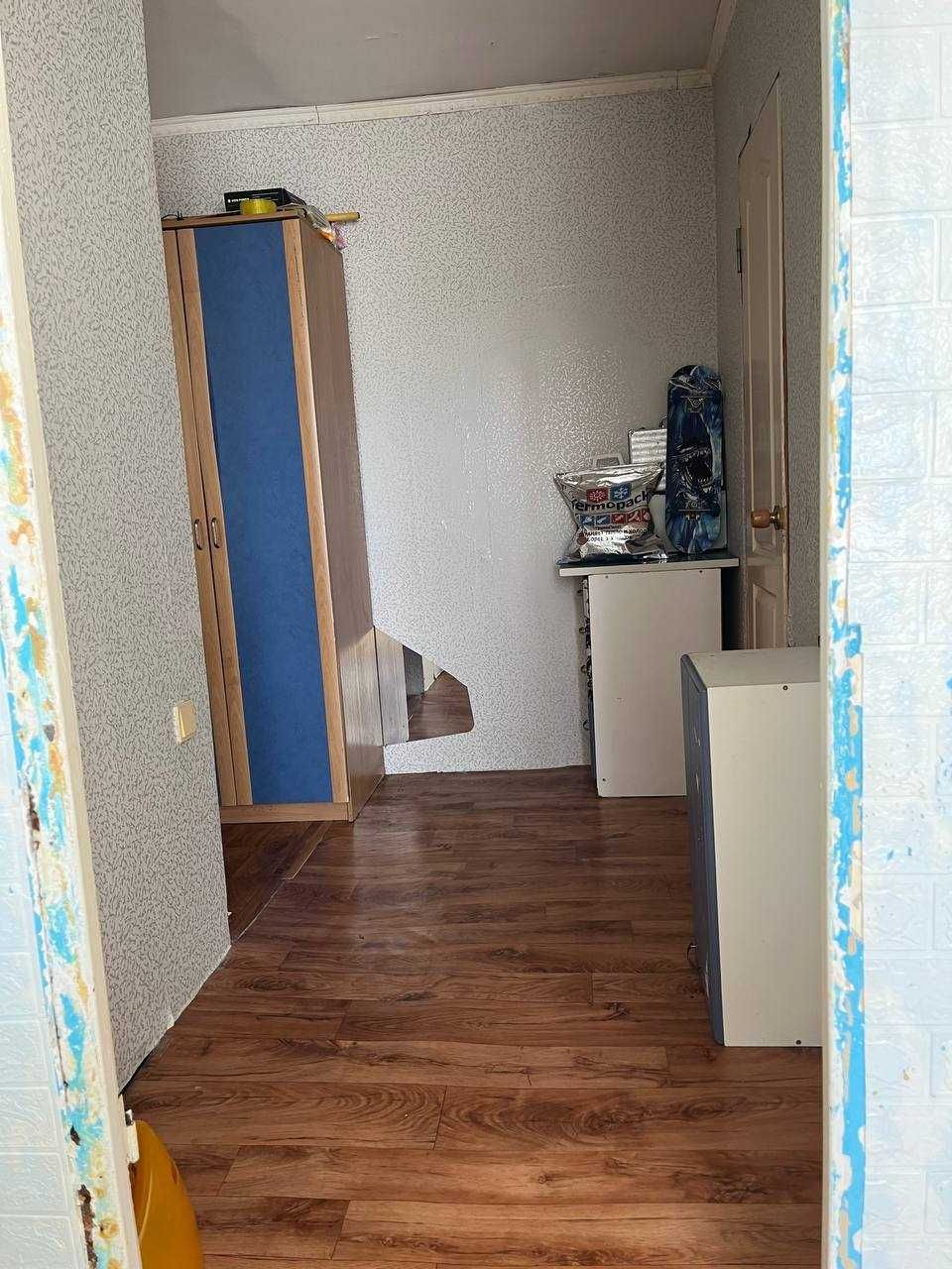 Срочно 2-х ком.кв. У/П. 8-мкр, 3 кольцо, 3/10, 50,2/7,8 кв.м. ТОРГ