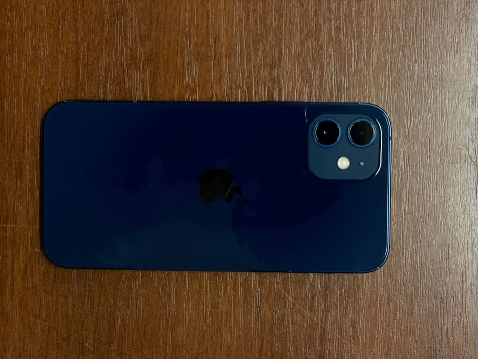Iphone 12 в идеальном состояние