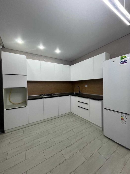 Продам 2-комнатную квартиру