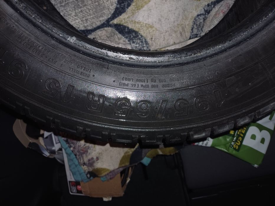 Cauciucuri iarna R15