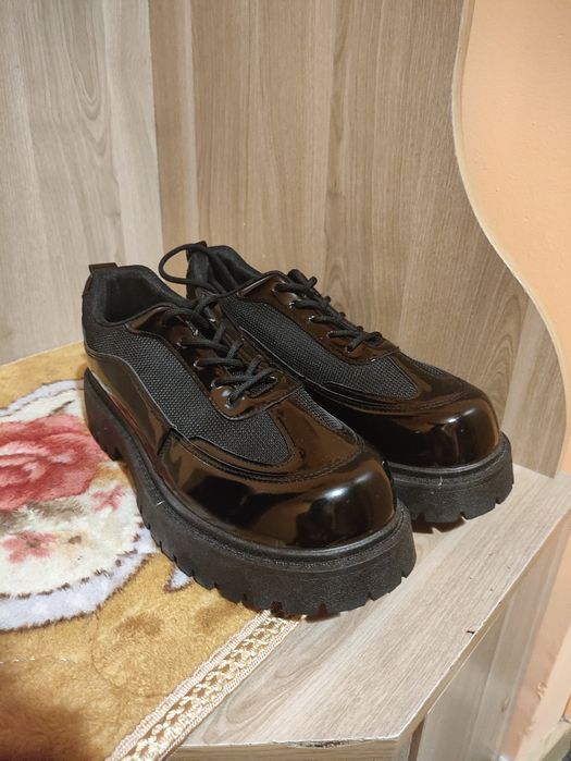 Новый полусапожки осень