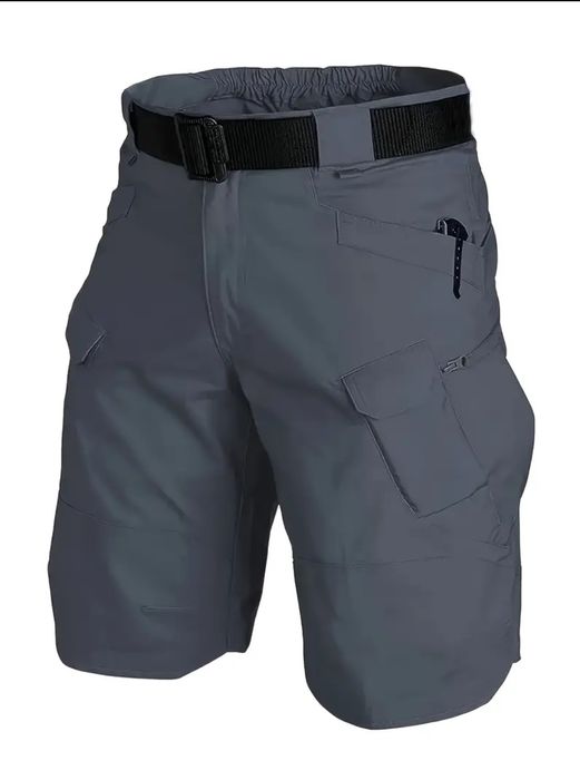 Pantaloni tactici scurti ripstop.