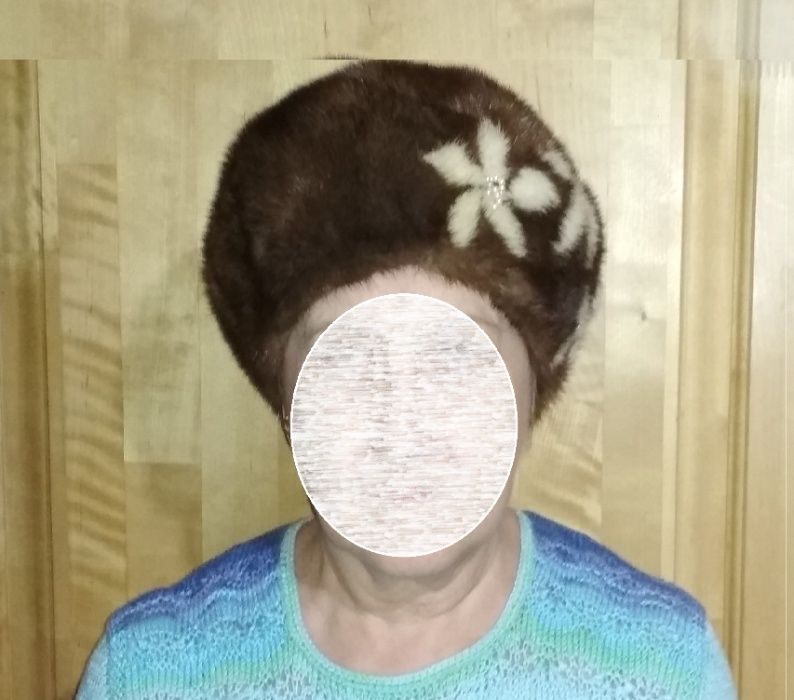 Шапка и берет из меха  норки