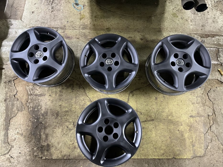 Продам диски 5/114.3 R16