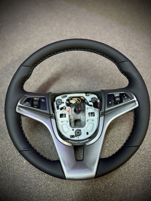 Volan piele naturală Nappa Chevrolet Cruze (2008-2013)