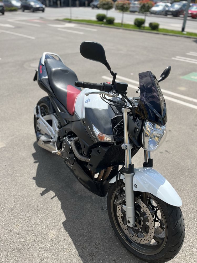 Suzuki GSR 600 2007 Akrapovic