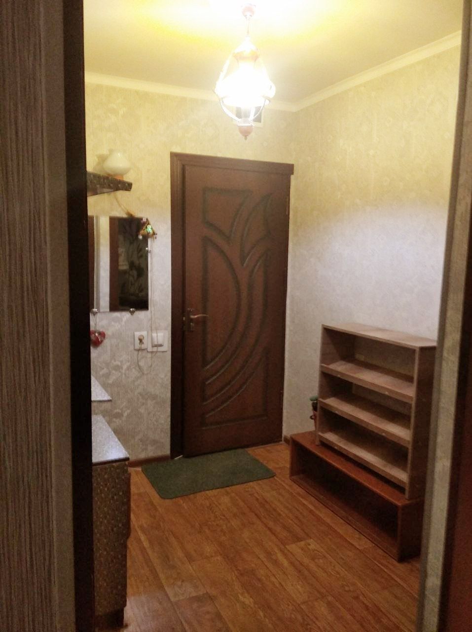 Продаётся квартира 3/4/5, 70кв.м, метро Буюк Ипак Йули ( Капитал Банк)