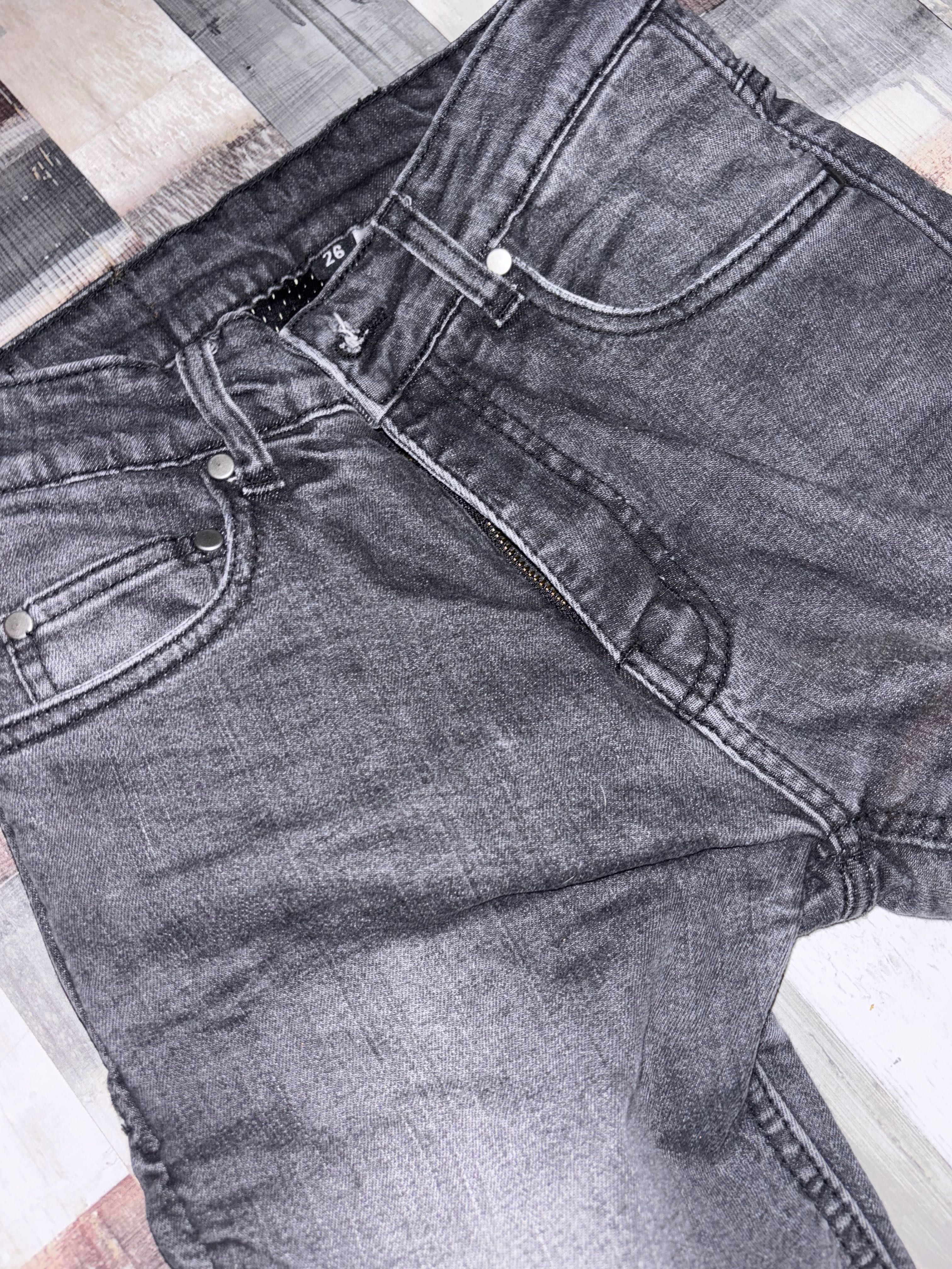 Продавам дамски мото дънки SECA slim fit