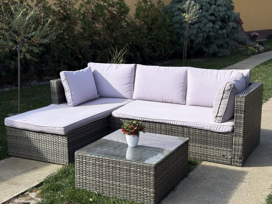 Mobilier gradina ratan