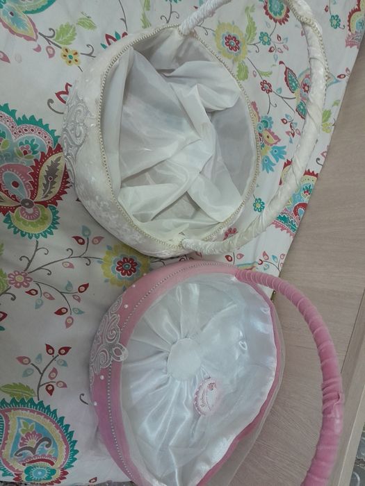 Продаеися корзинка.