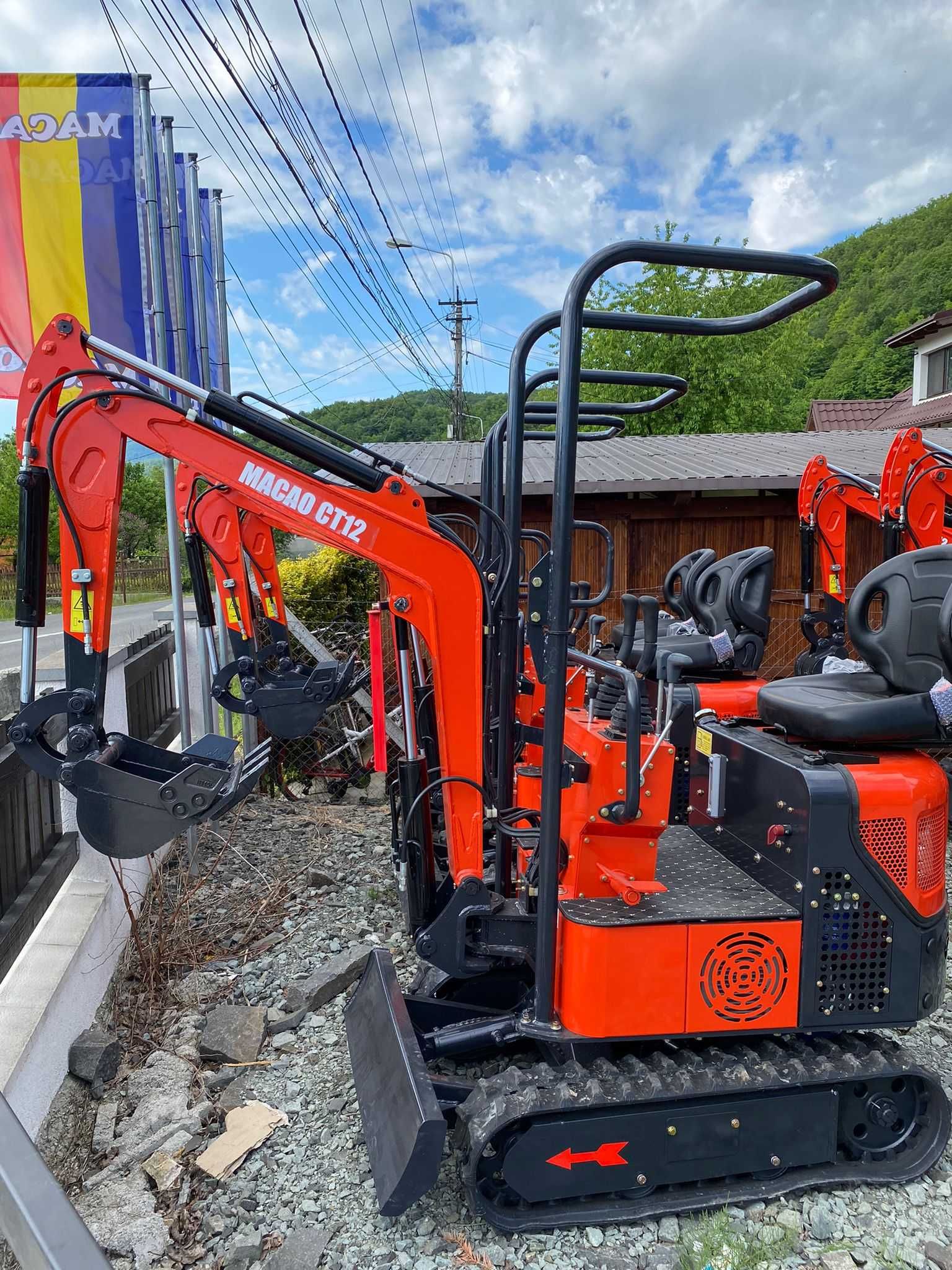 Miniexcavator Macao CT12