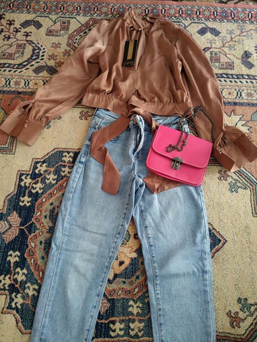 Лот от дамски дрехи