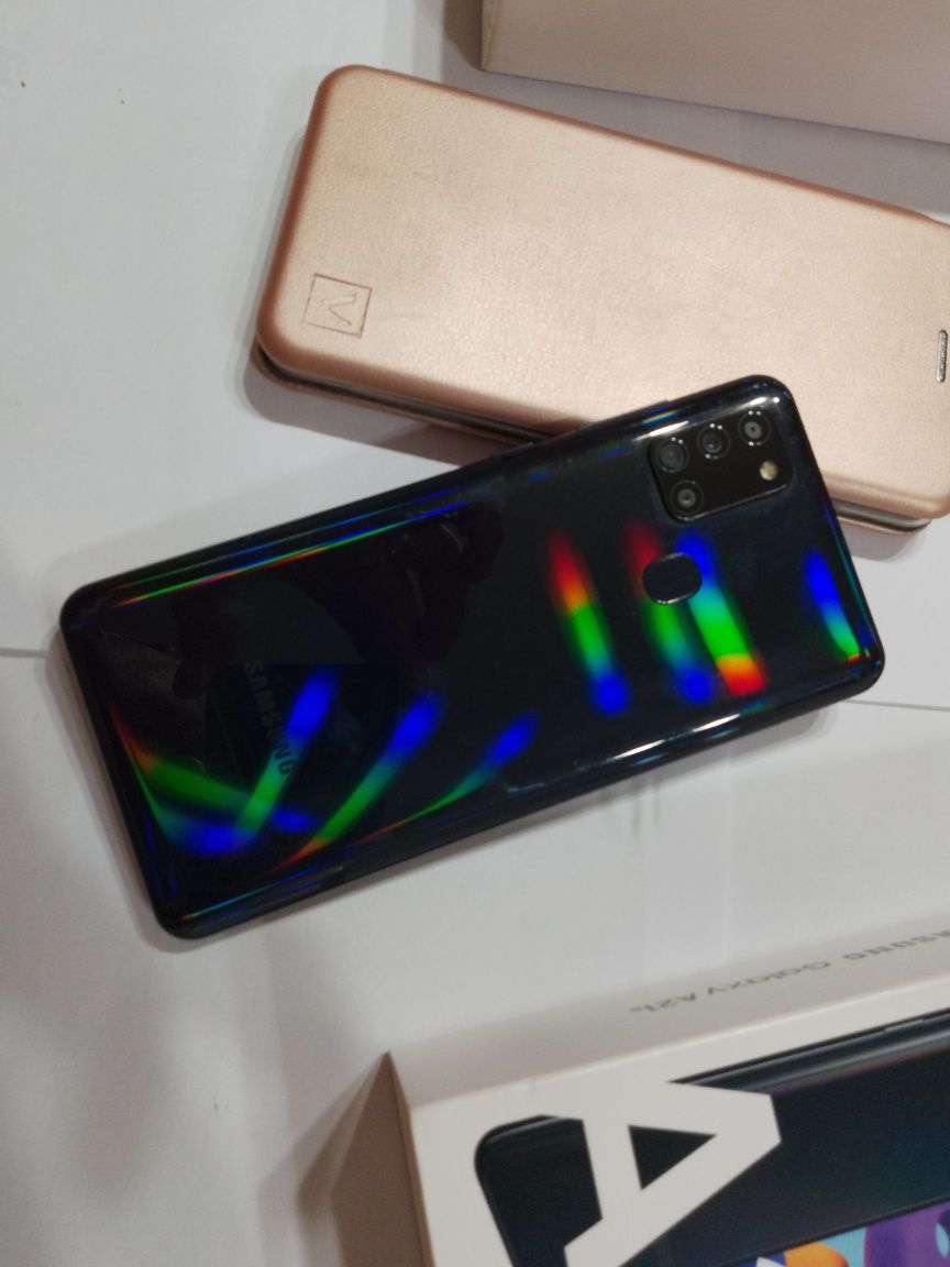 Samsung A21S перфектен