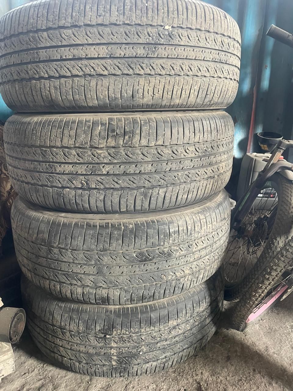 Шины комплект 245/45 R19