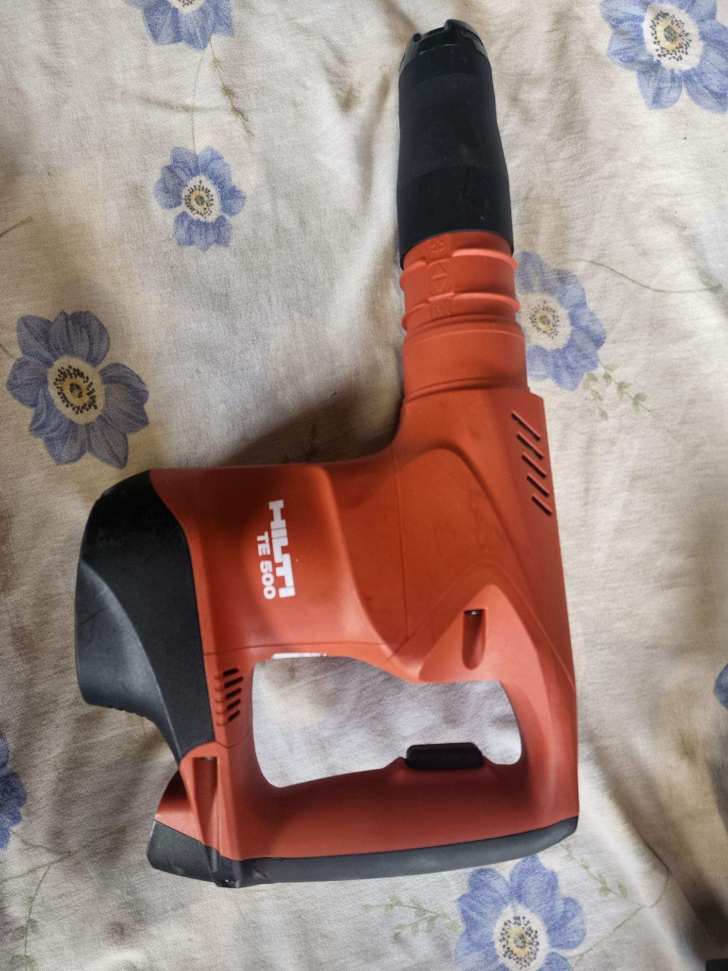 Demolatoare hilti noi