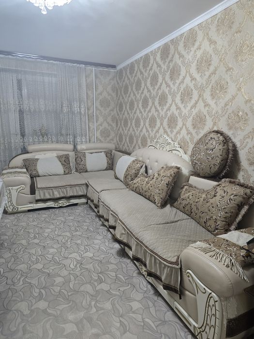 Продам диван срочно