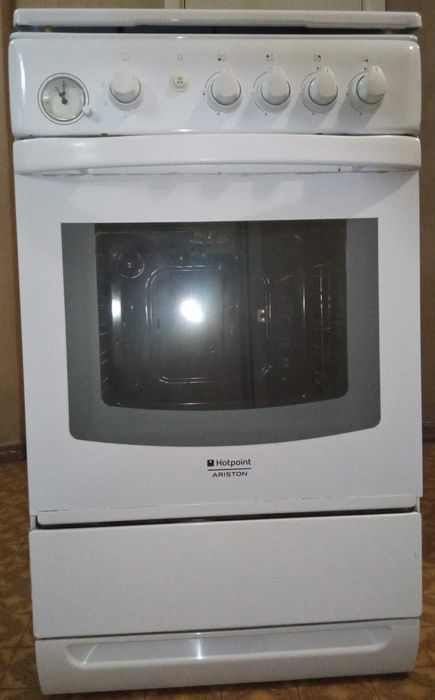 Продается газовая плита Ariston