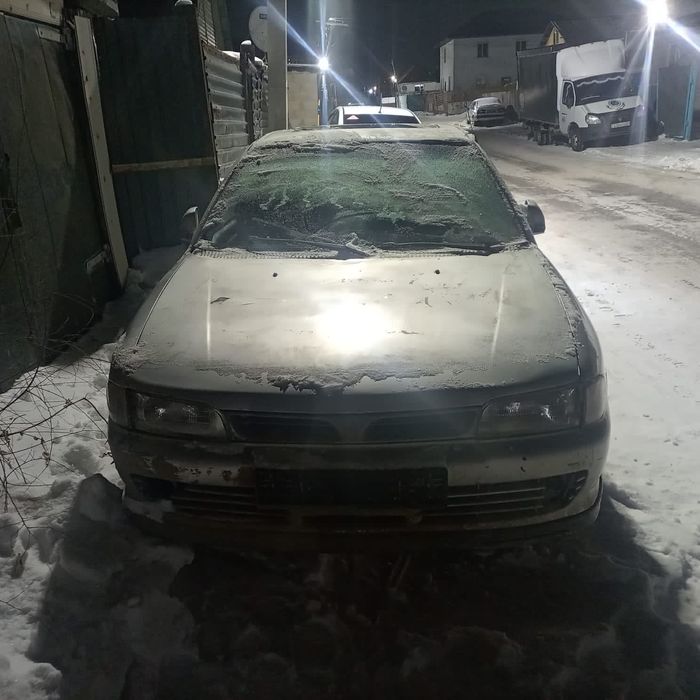 Продам запчасти на Митсубиси Лансер