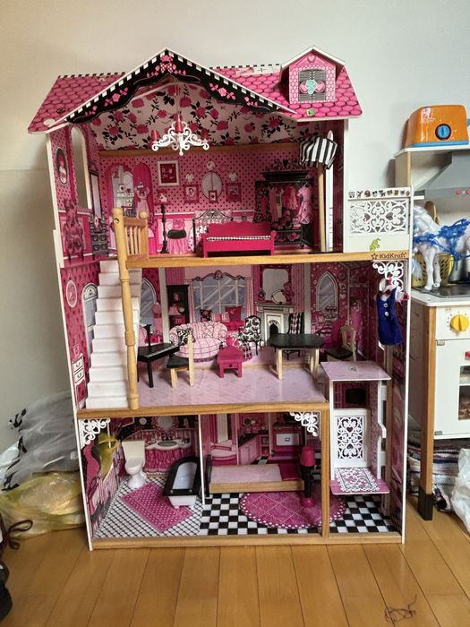 Casula de papusi Amelie, Dollhouse din lemn